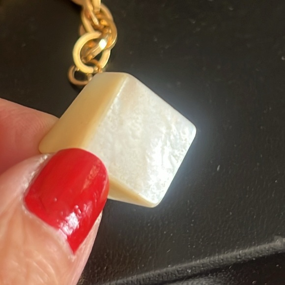 Gold Bracelet with Mother of Pearl Charm - Picture 5 of 8